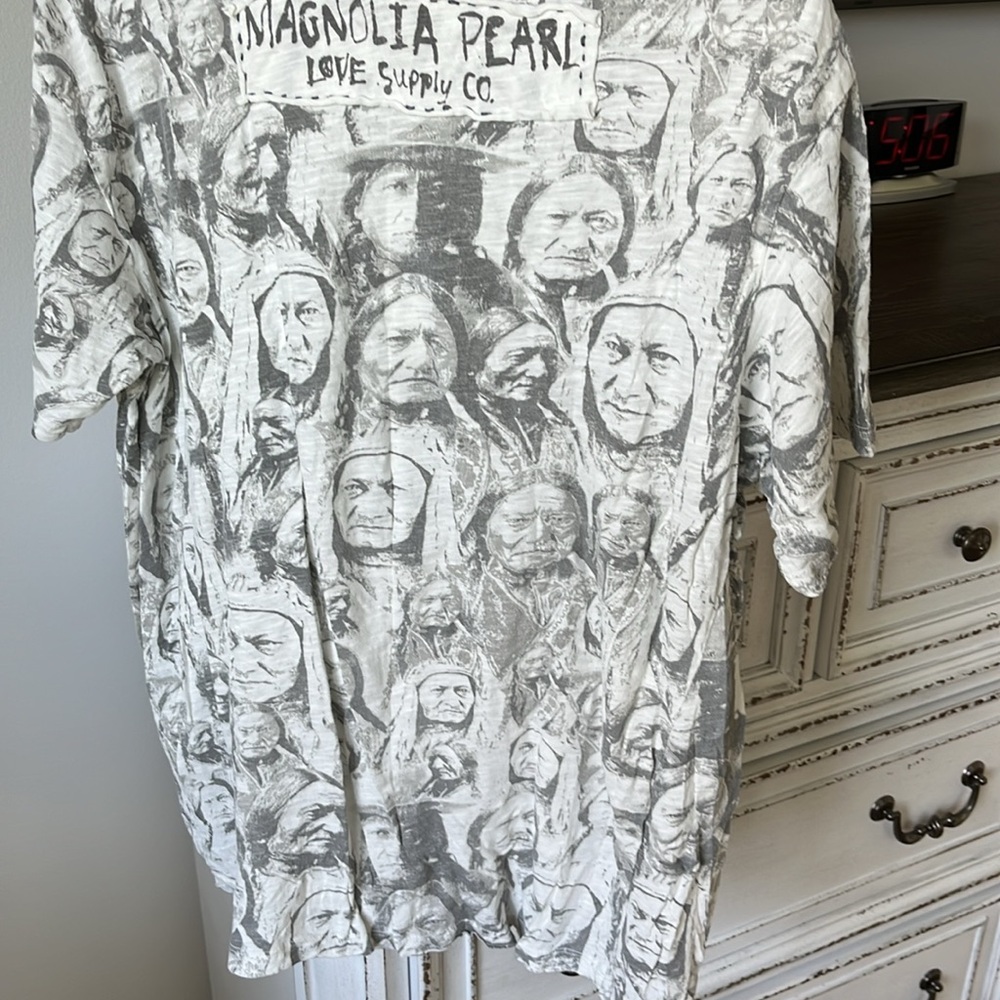 Magnolia Pearl True Heart Tee - Picture 9 of 9
